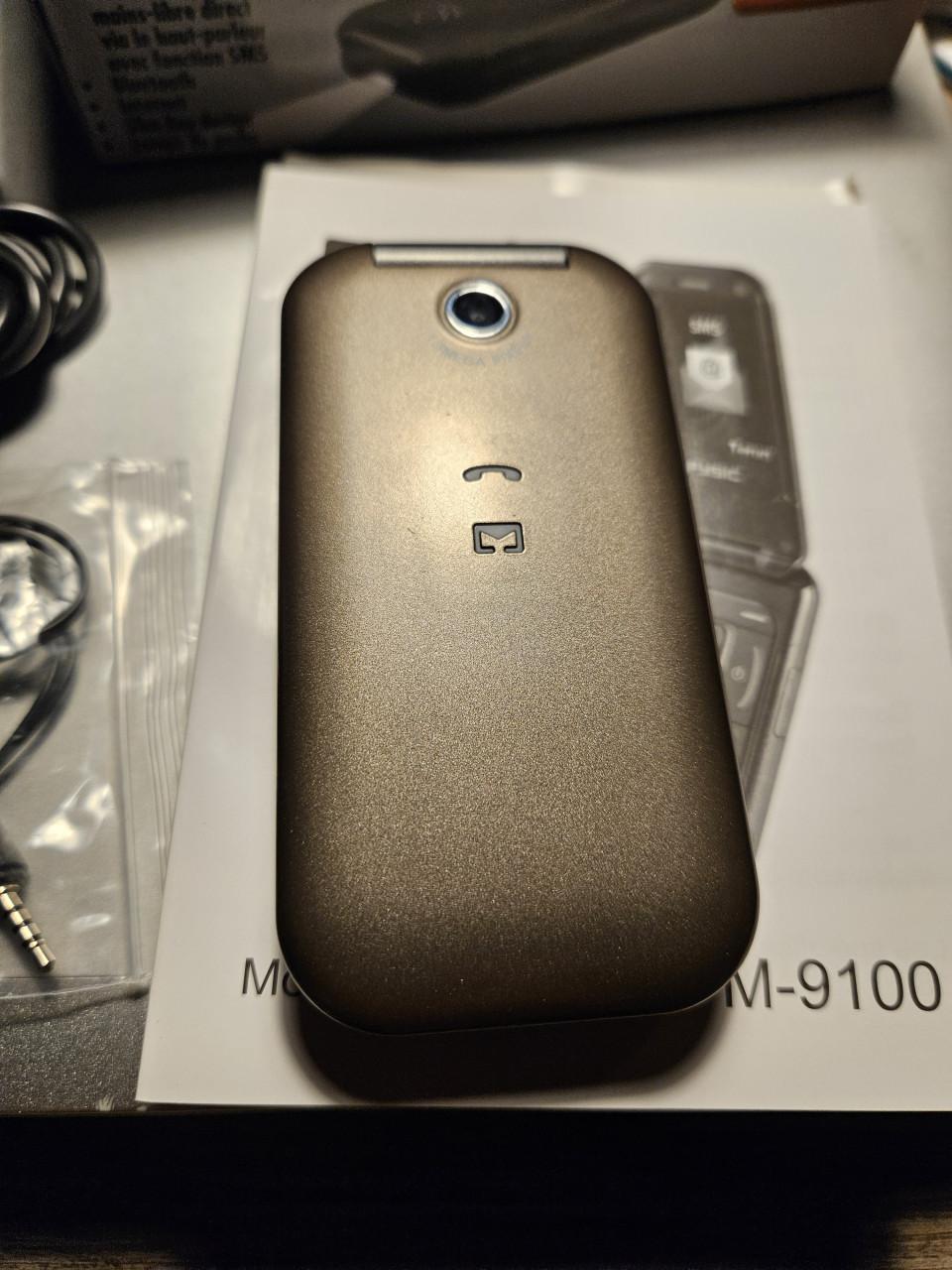 Zgan Fysic FM-9100 senioren flip telefoon simlookvrij...