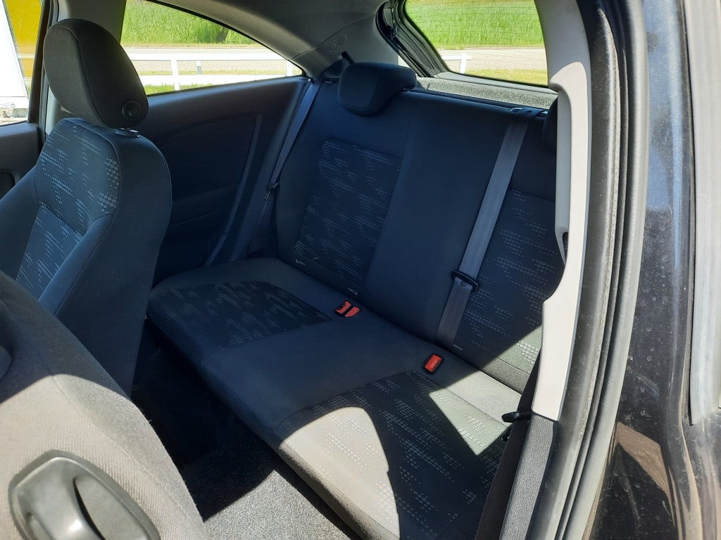 Opel Corsa 1.2-16v berlin