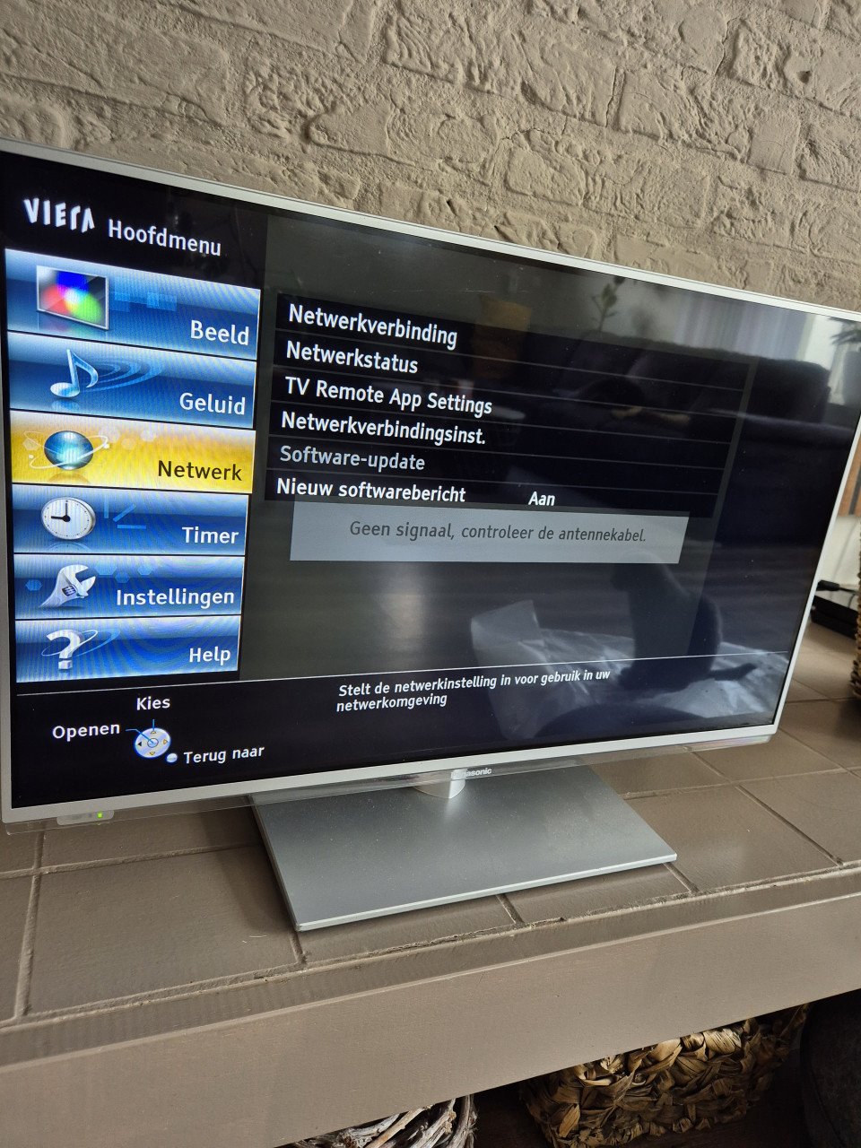 Panasonic 32 inch smart tv