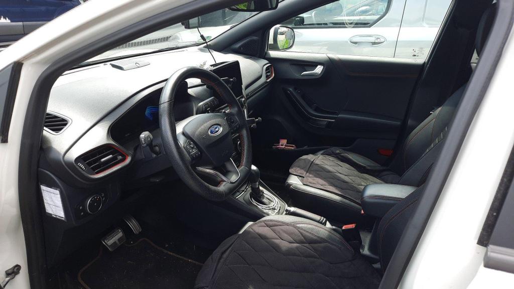 Ford Puma 1.0 ecoboost st-line x winter pack - pano dak - adapt. cruise con