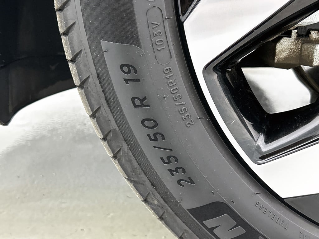 Kia Sportage 1.6 t-gdi plug-in hybrid awd dynamicline | sidebars | lichtmet