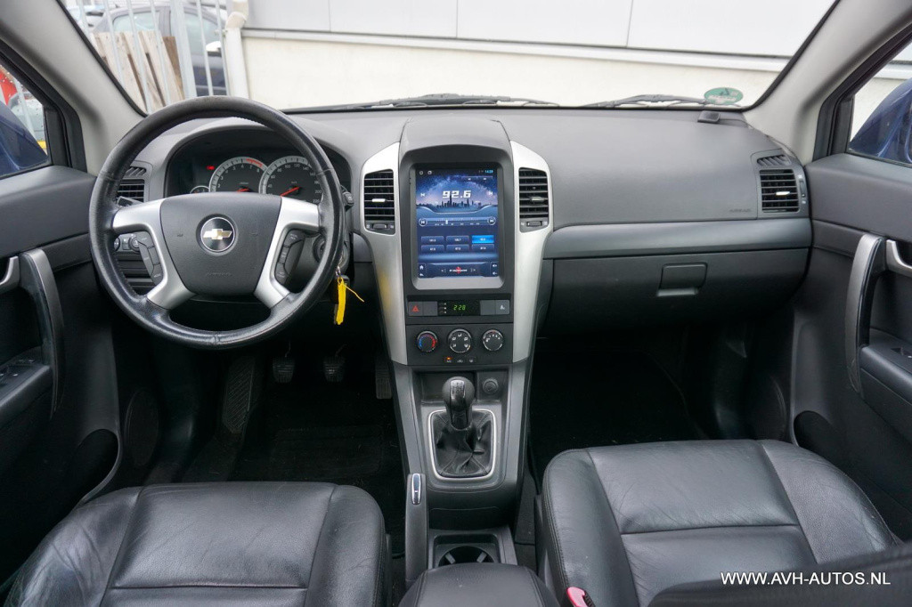 Chevrolet Captiva 2.4 intro edition 2wd