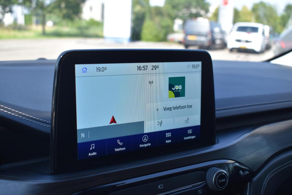 Ford Kuga 2.5 phev vignale | elektrisch wegklapbare trekhaak | climate cont