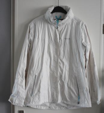 Witte jas met blauwe rits  maat 16-40