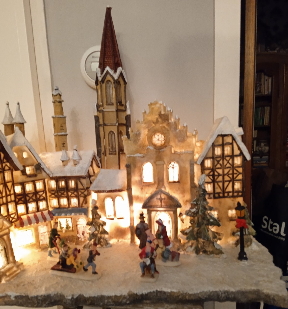 Prachtig kerstdorp met verlichting