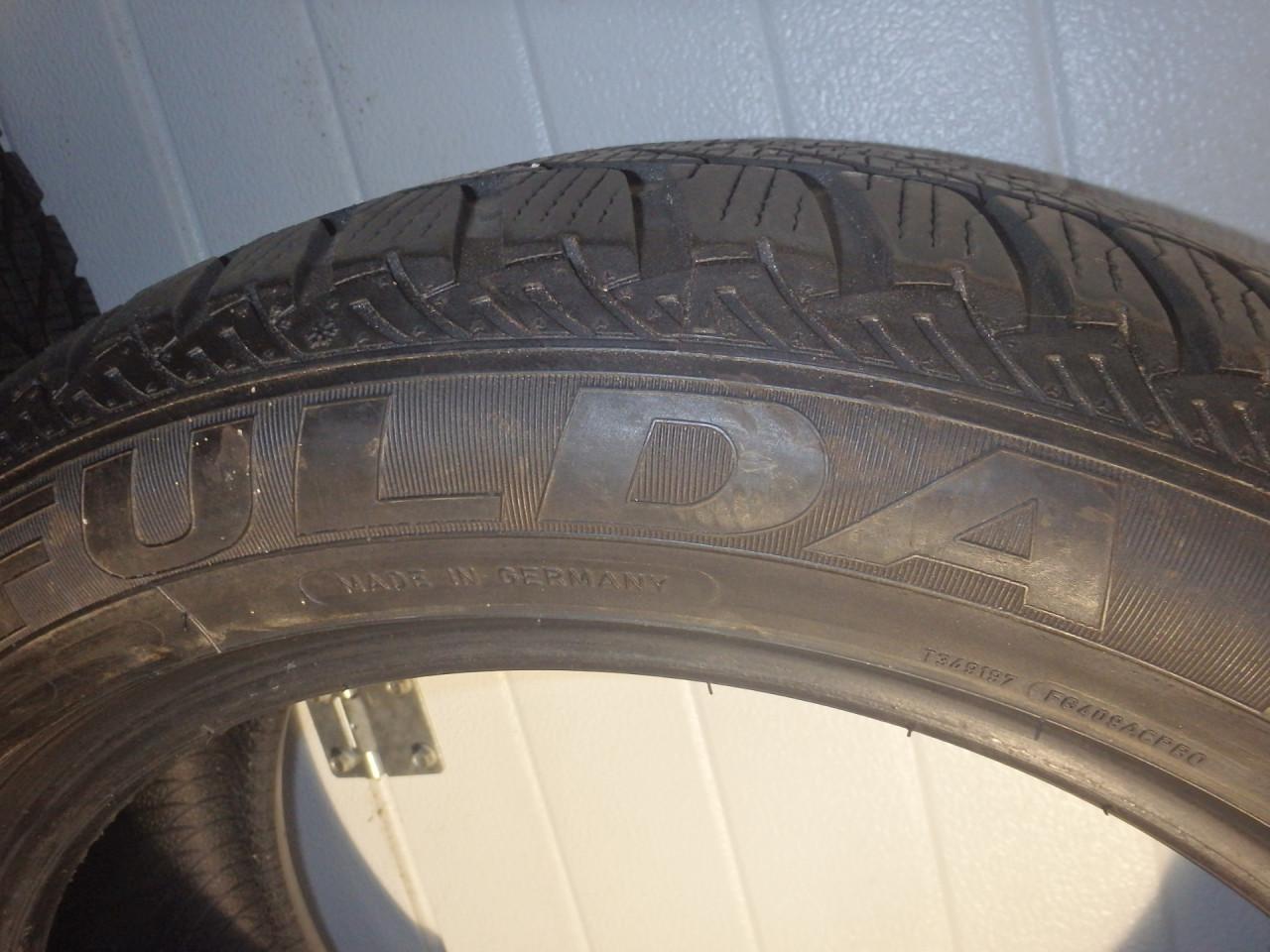 Mooie set FULDA 225/50-17 WINTERBANDEN 6-7mm