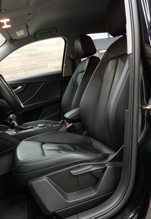 Audi Q2 1.4 tfsi | s-line | pdc | leder |