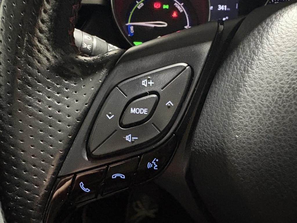 Toyota C-hr 2.0 hybrid gr-sport