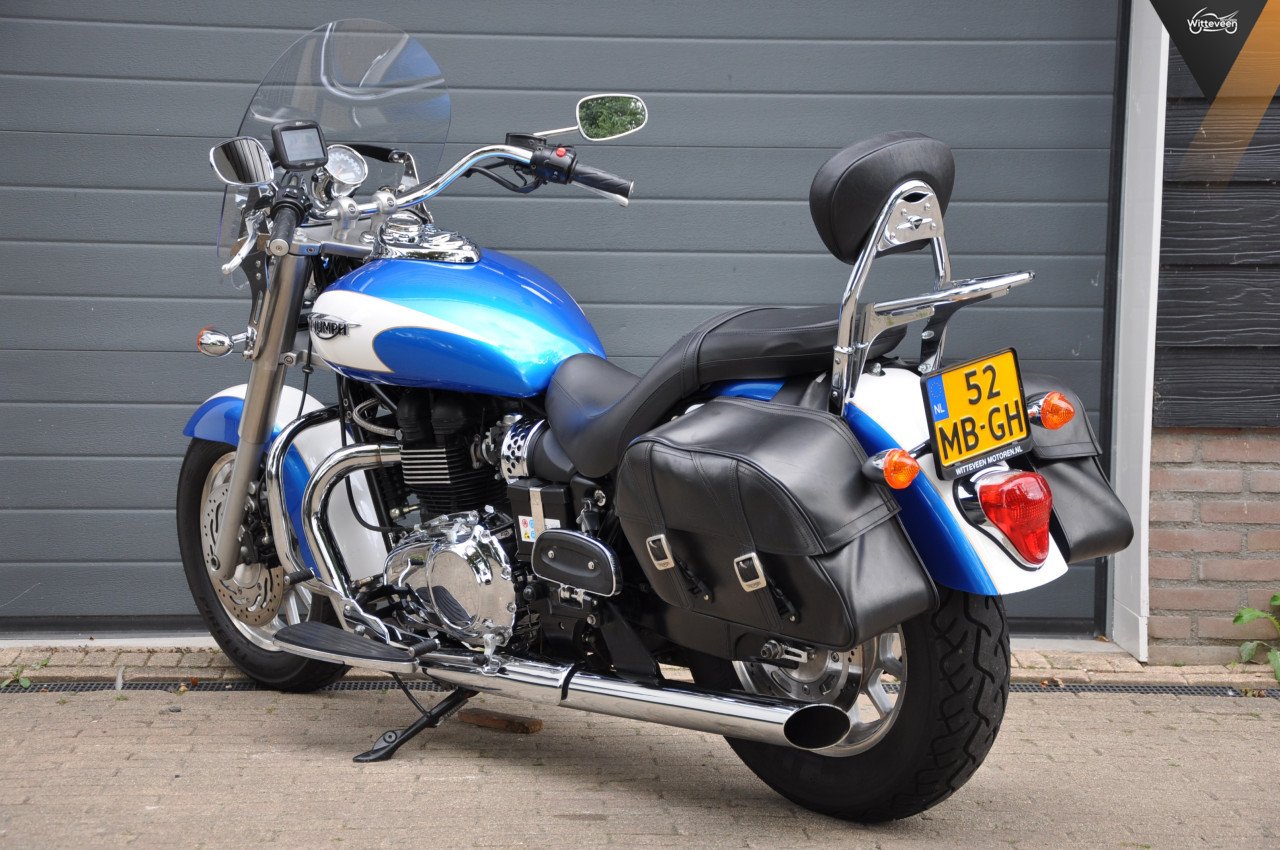Triumph Bonneville America