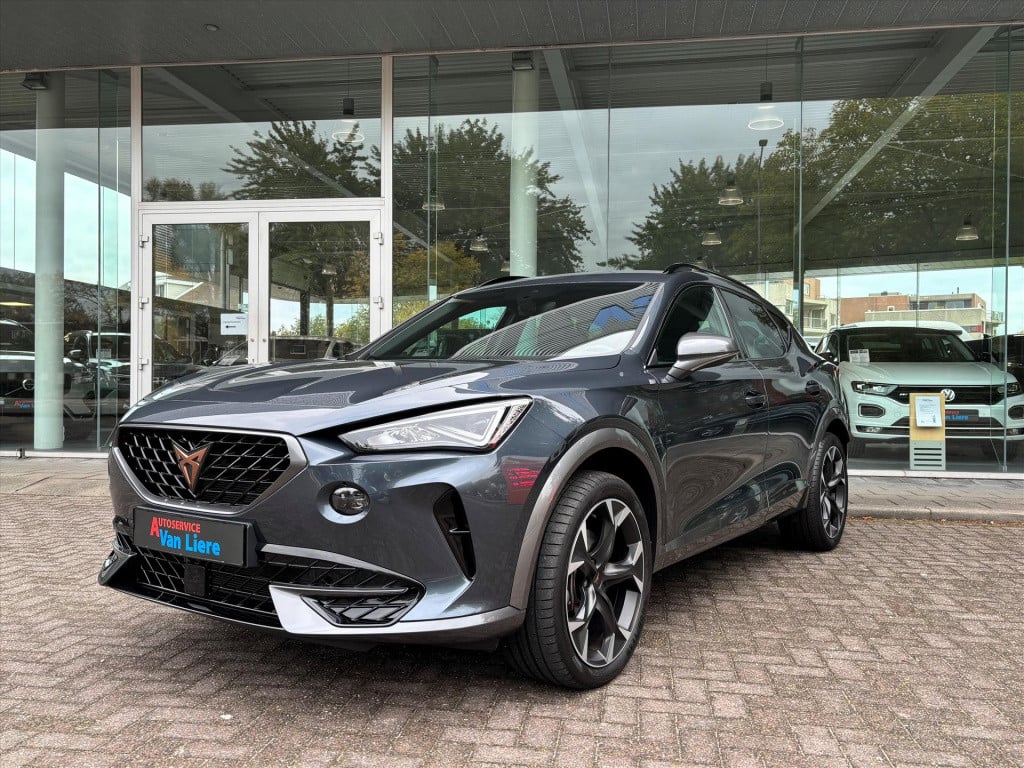 Cupra Formentor 1.5 tsi 150pk dsg-7| camera|navi|carplay|dodehoek| rijklaar