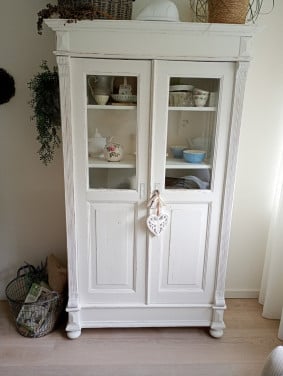 Kast