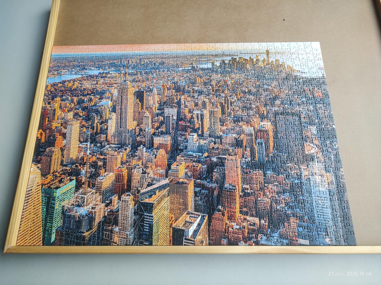 3 puzzels van 1000 stukjes