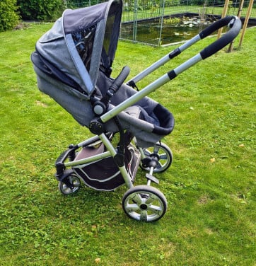 Trottine kinderwagen