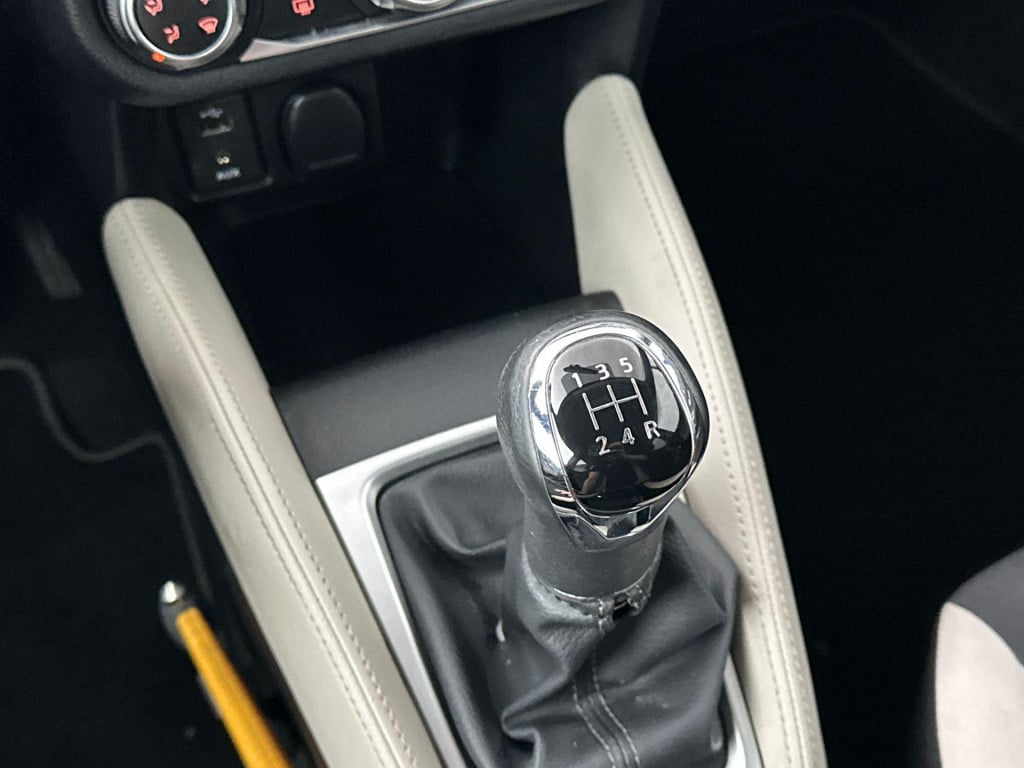 Nissan Micra 0.9 ig-t n-connecta 17'' velgen | camera | navigatie | privacy