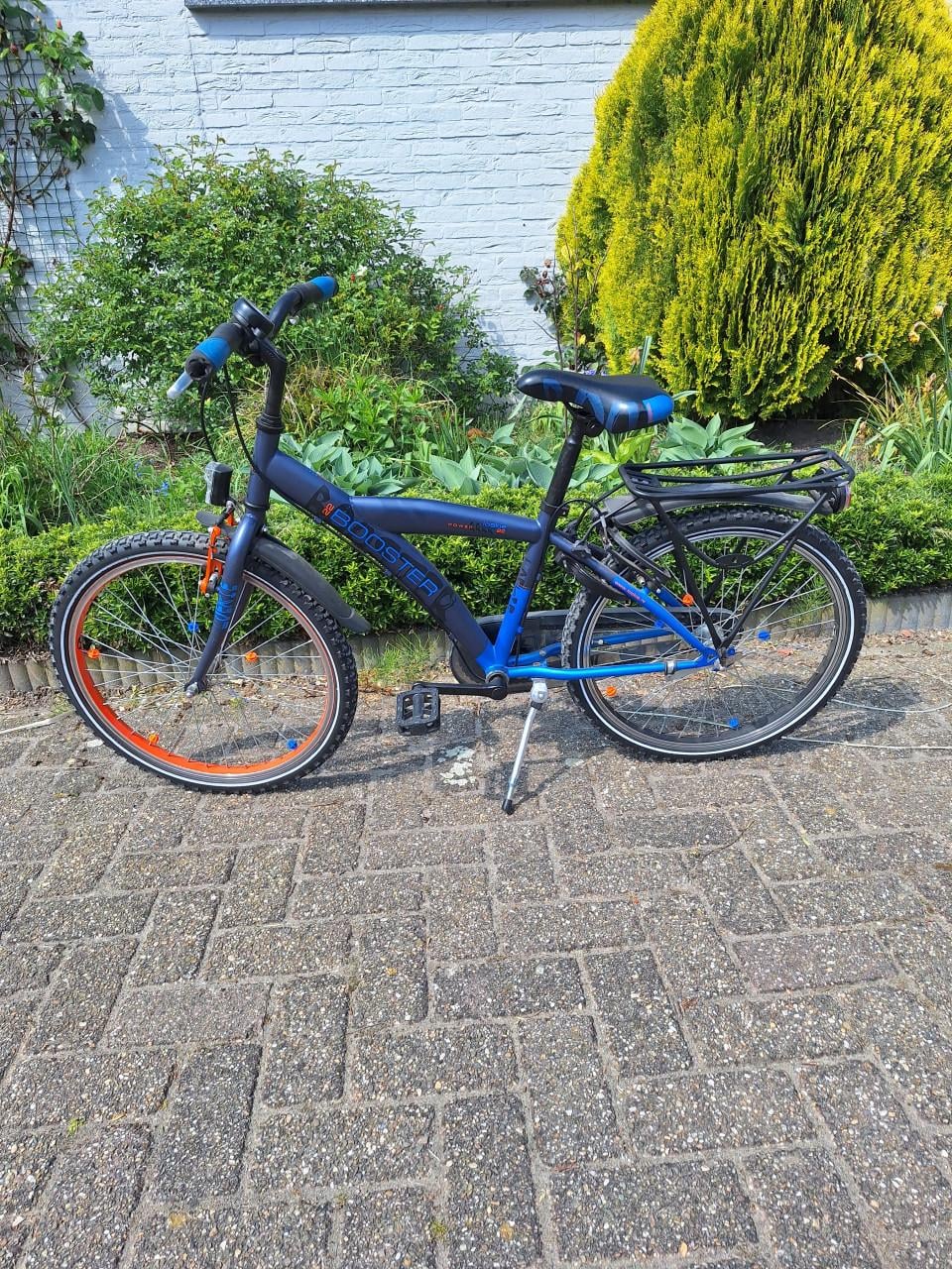 Loekie Booster 22" jongens fiets