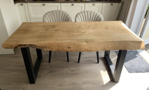 Robuuste tafel