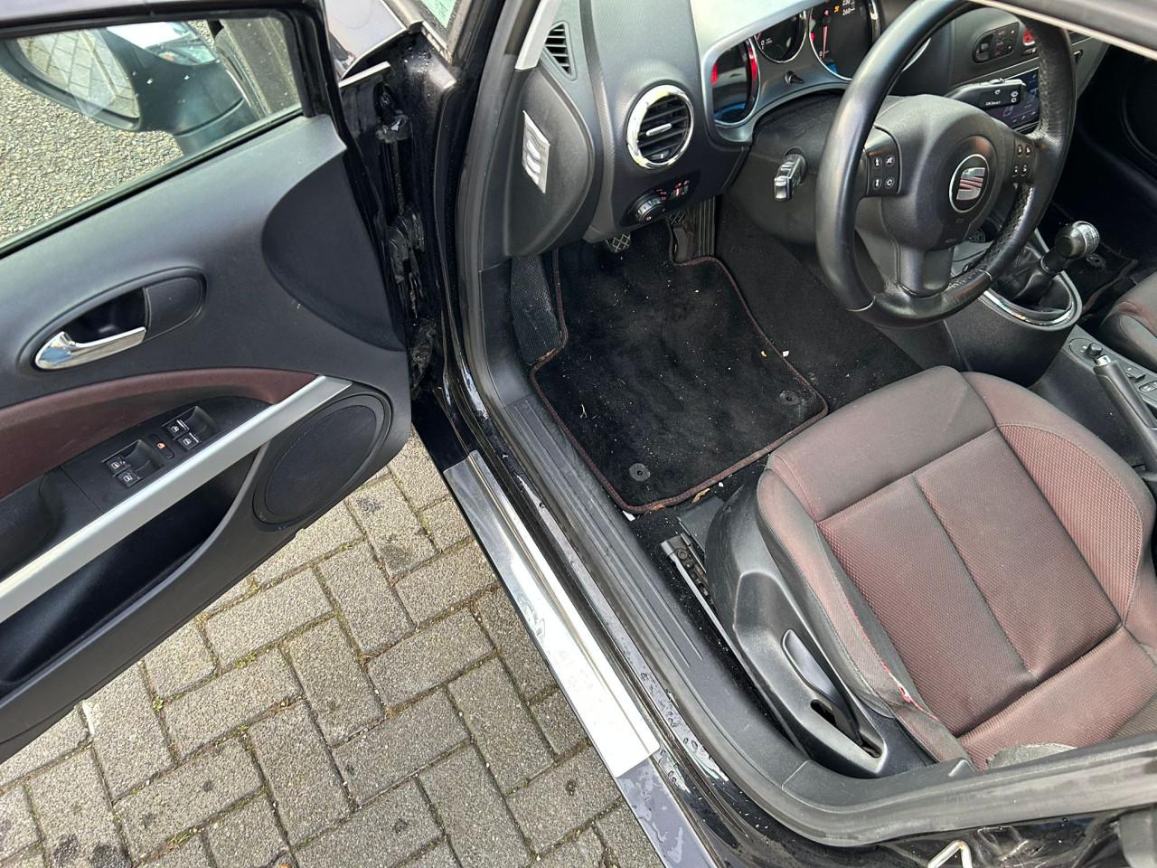 2.0 TFSI Sport-up CARPLAY/STOELVERWARMING/DURE GELUIDSINSTALLATIE