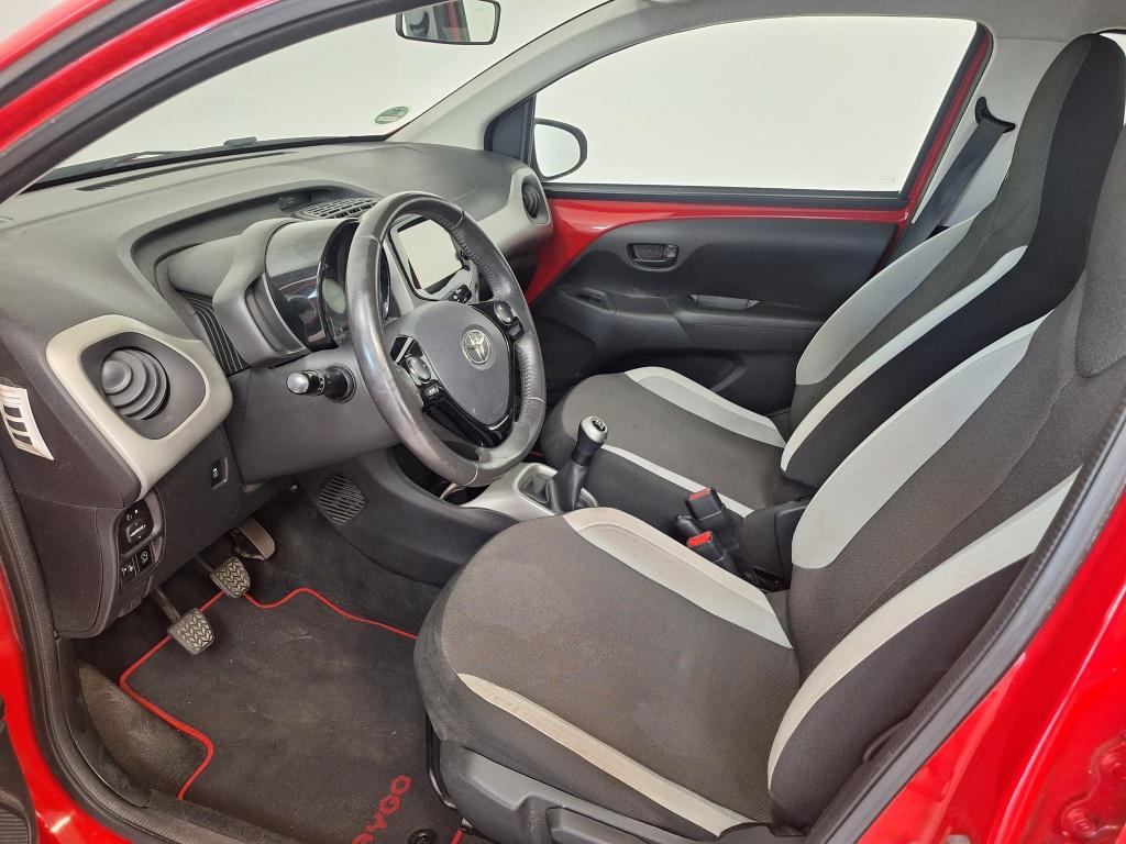 Toyota Aygo 1.0 vvt-i x-play