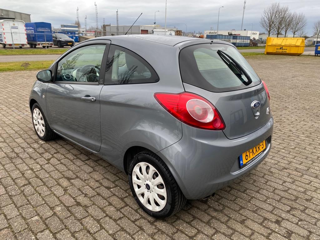 Ford KA 1.2 titanium x >1 eigenaar/ dealer oh/ distributieriem nieuw!<