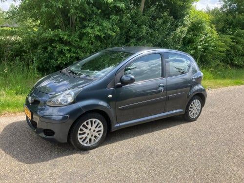 Toyota Aygo 1.0