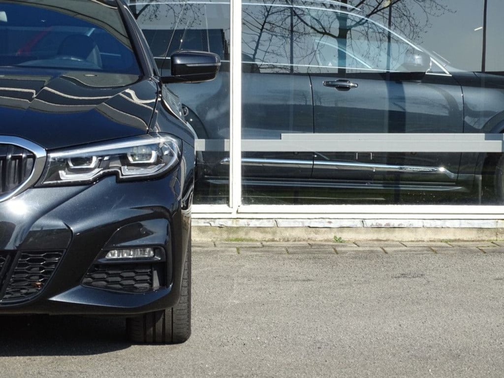 BMW 3-serie 330e edrive edition m-sportpakket | 18"