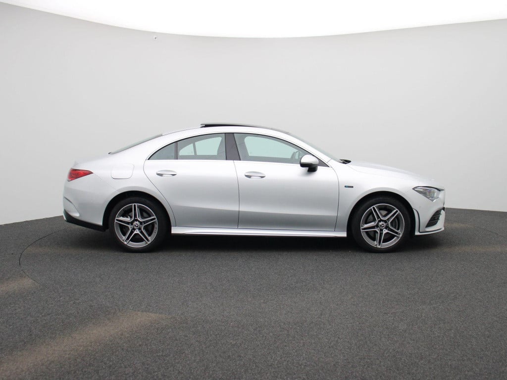 Mercedes-Benz Cla 250 e business solution amg limited | amg-styling | panor