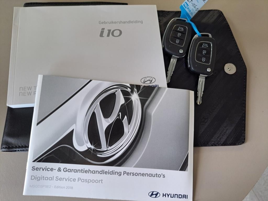 Hyundai I 10 1.0i comfort | navi | cruise control | park sensor achter |