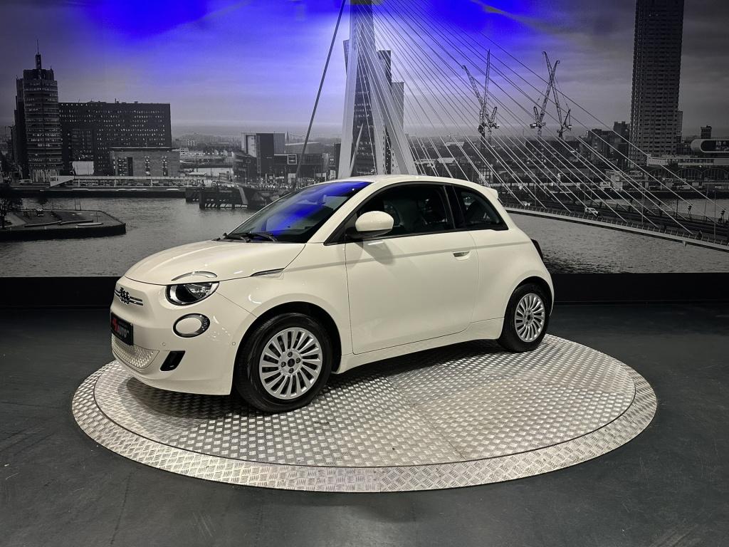 Fiat 500 icon 42 kwh *carplay*camera*