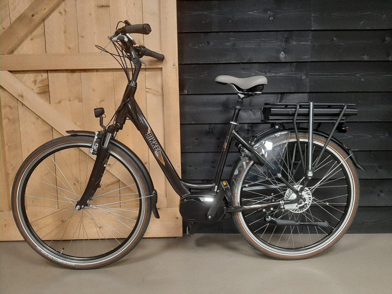 Z.g.a.n. Bikkel Ibee Vida met 480Wh accu