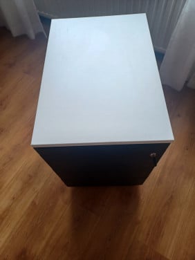 Ladenkasten op wieltjes
