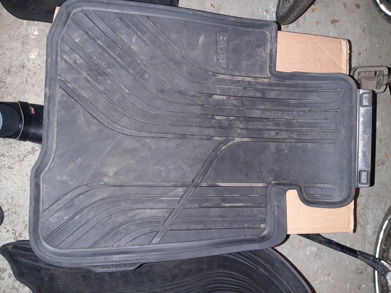 All weather mattenset voor een BMW 4 serie