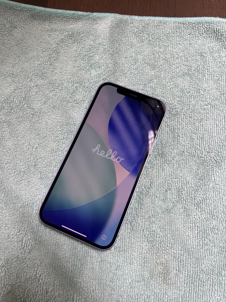 Net afgewerkte iPhone 12 [64GB] - Purper/voilet - Inclusief accessoires