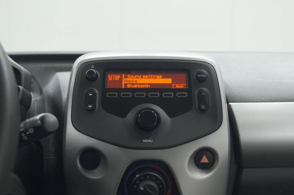Peugeot 108 1.0 e-vti blue lion | airco | bluetooth | elektrische ramen | 5