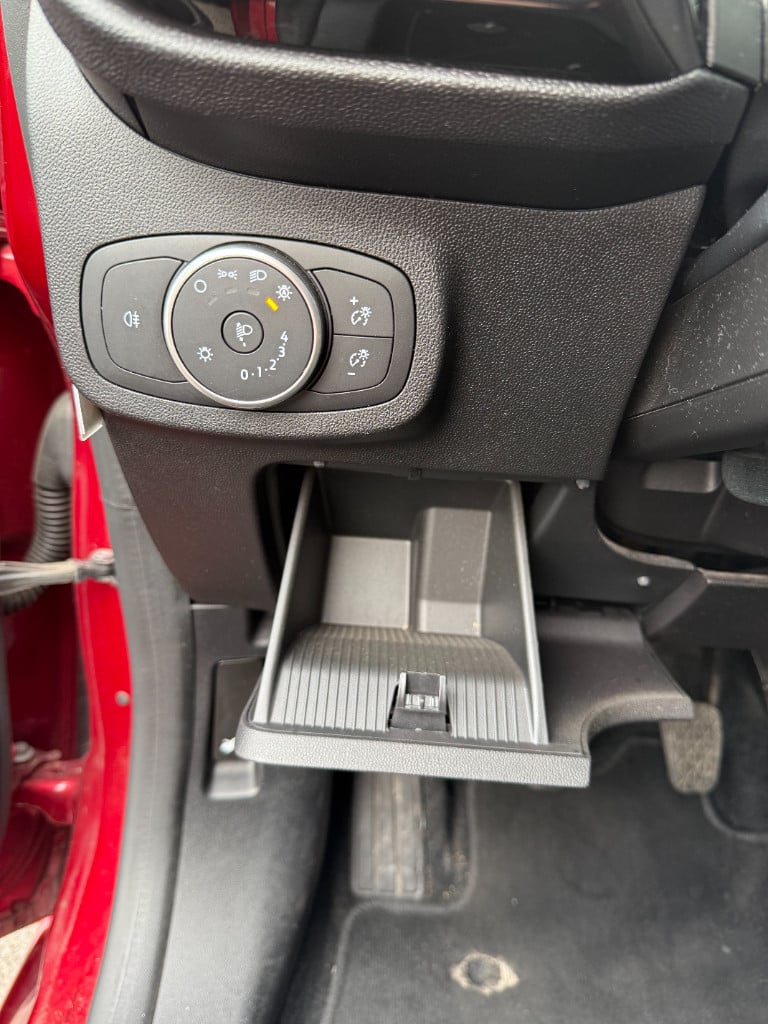 Ford Fiesta 1.1 - trend - cruisecontrol