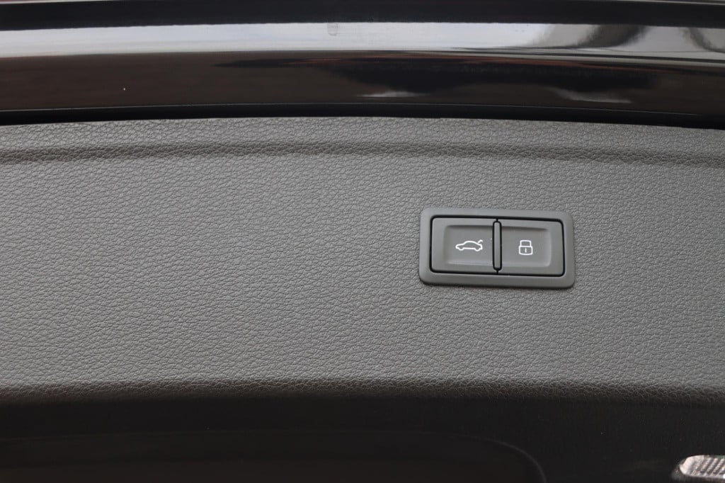 Audi Q5 50 tfsi e quattro advanced edition s-line 300pk s-tronic