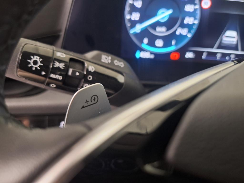 Kia Niro Ev light advanced 64.8 kwh |verkocht