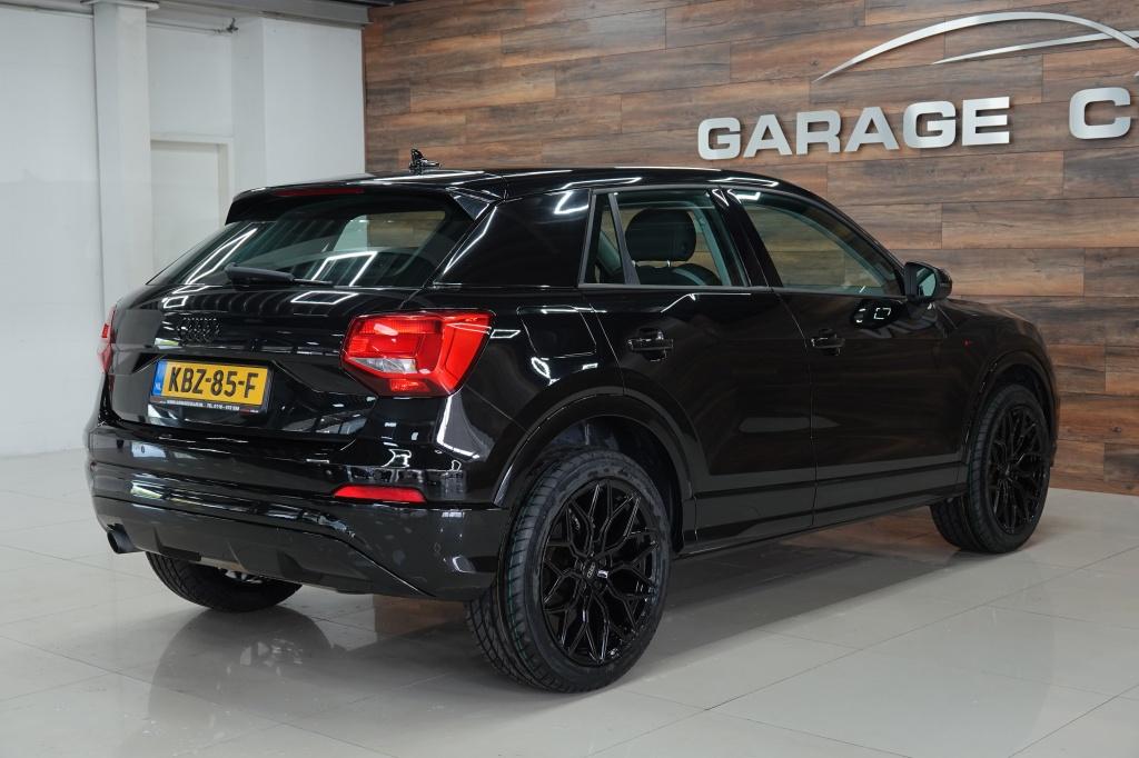 Audi Q2 1.0 tfsi sport | pdc | 19" | driveselect |