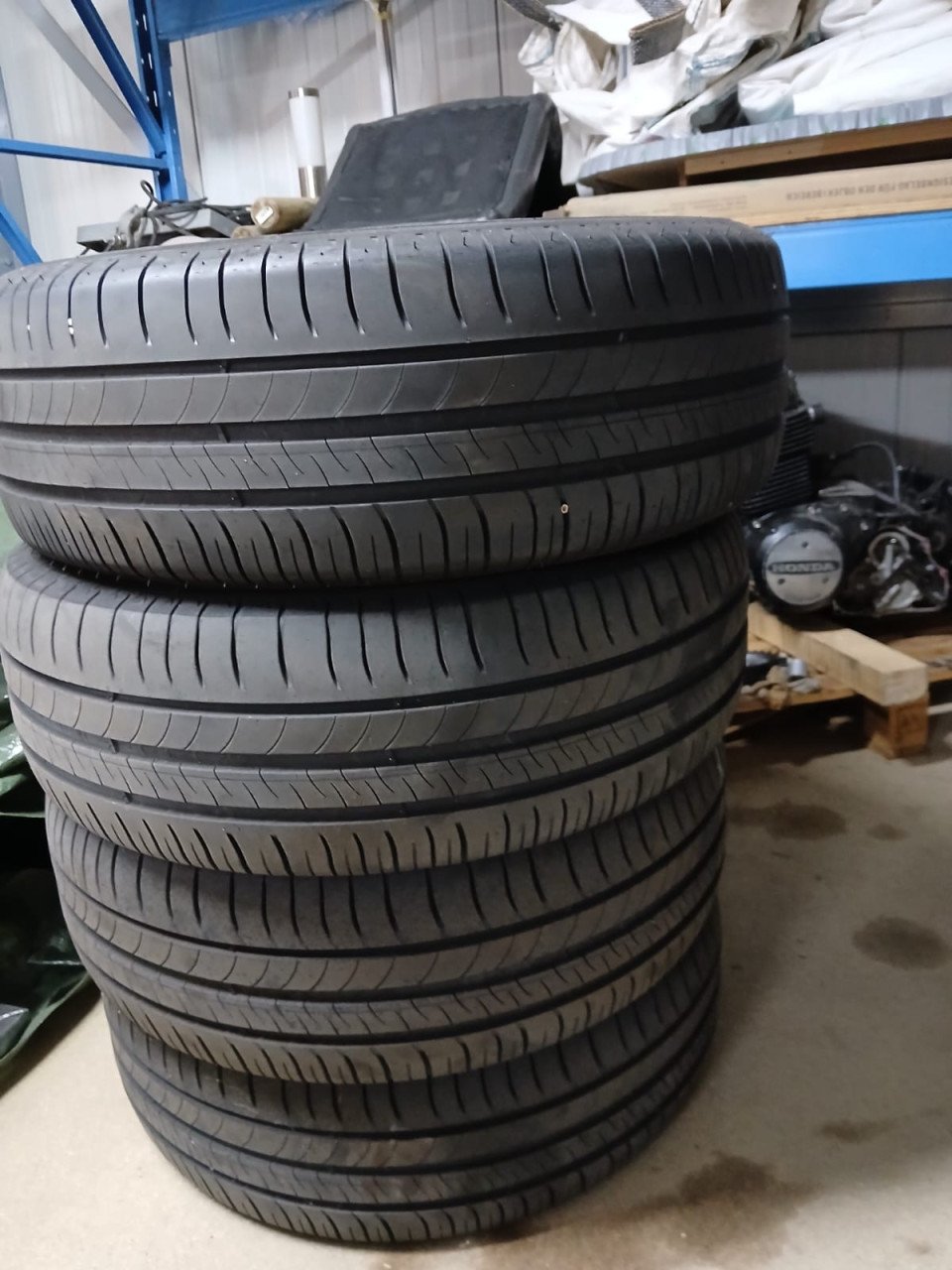 Michelin Banden 205/60R16 4x