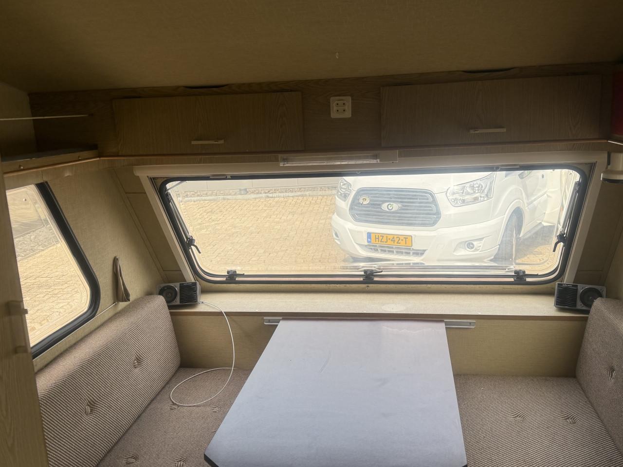 Kip De Luxe KL40T ( zeer netjes , vakantie klaar)