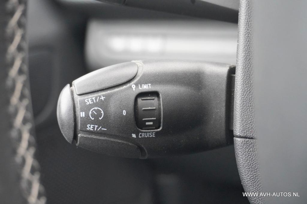Peugeot 2008 1.2 puretech allure