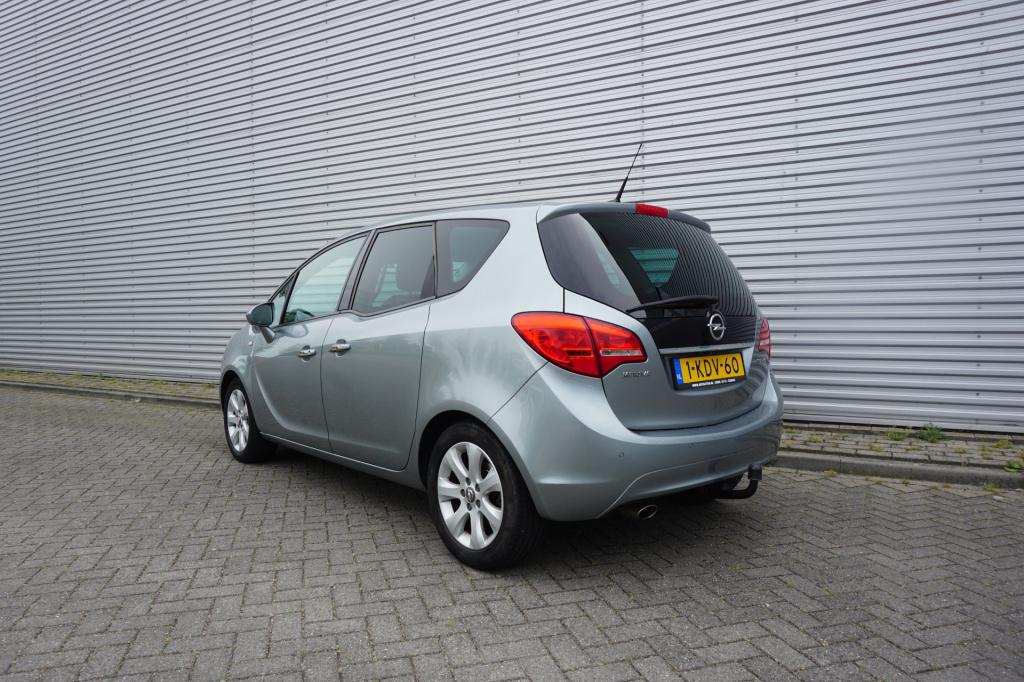 Opel Meriva 1.4 turbo cosmo automaat- airco / navi / cruise / camera / park