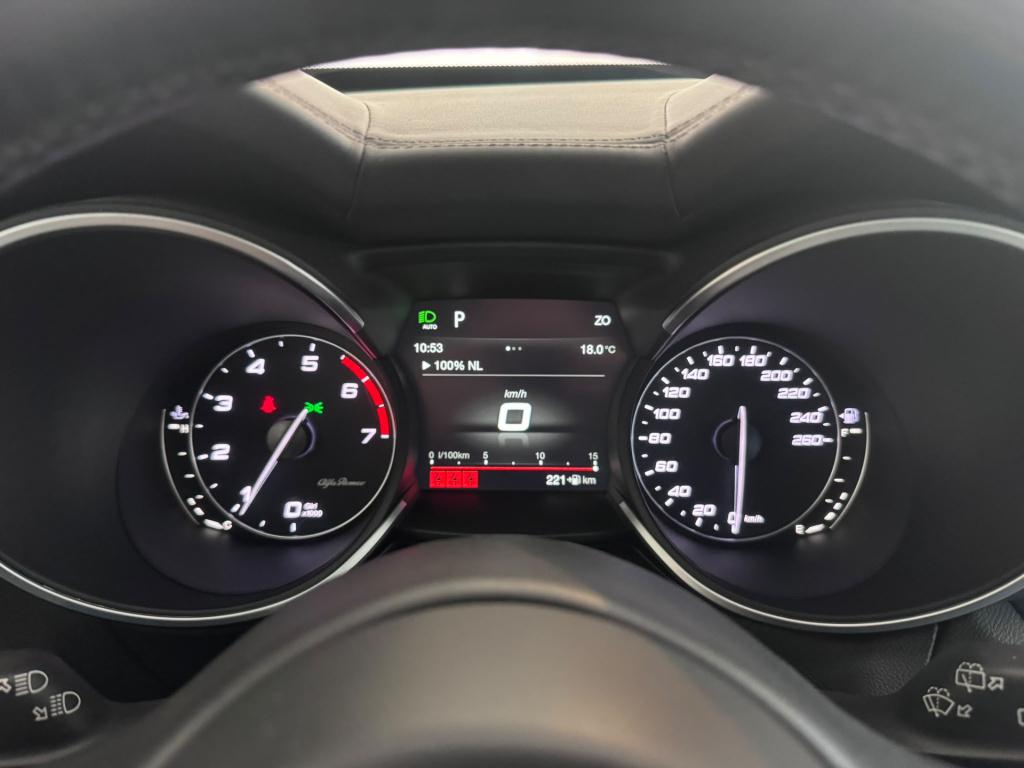 Alfa Romeo Stelvio 2.0 t awd super