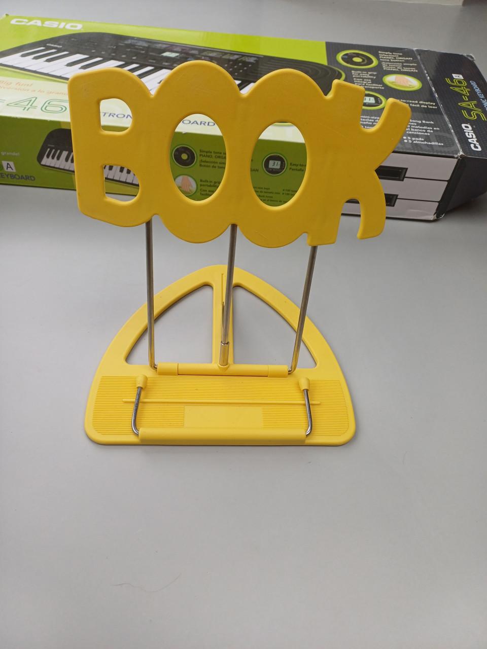 Casio SA-46 electronic keyboard