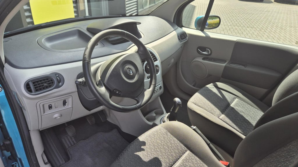 Renault Modus 1.2-16v dynamique comfort airco, cruise control, trekhaak