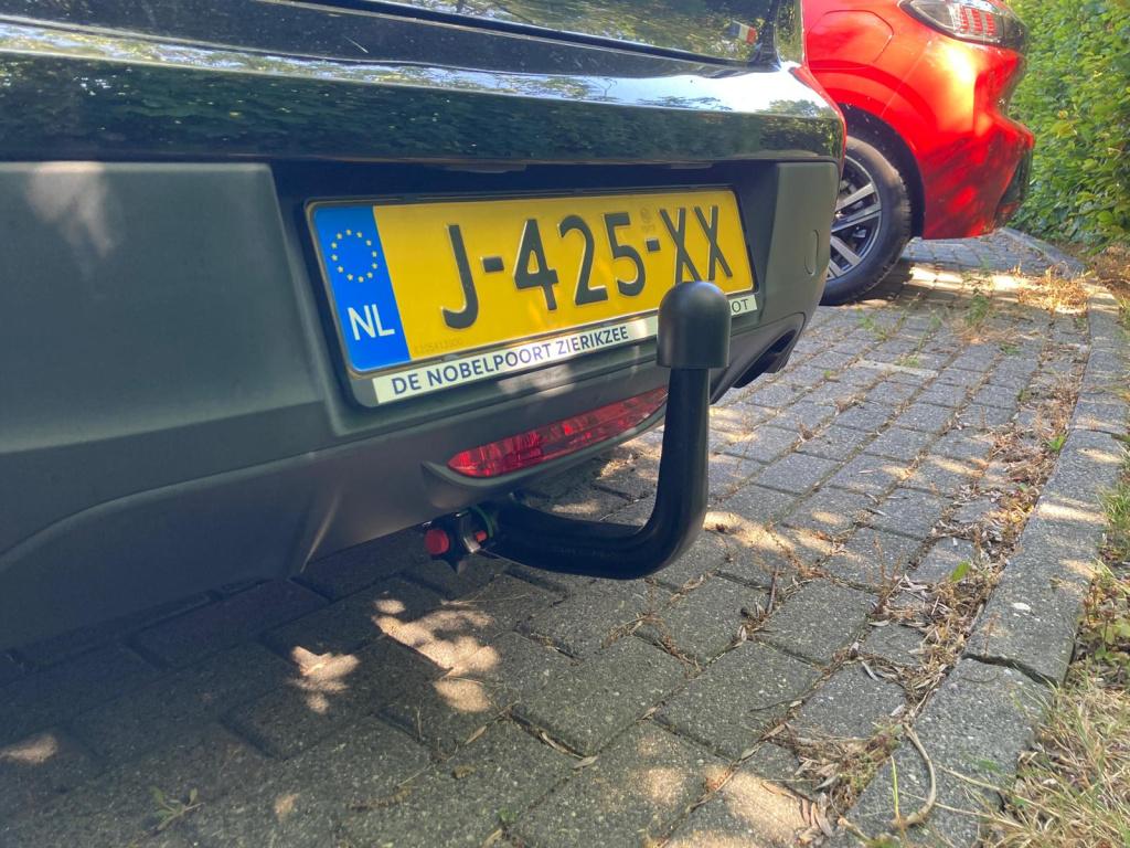Peugeot 208 1.2 75pk active trekhaak afneembaar | apple carplay & android a