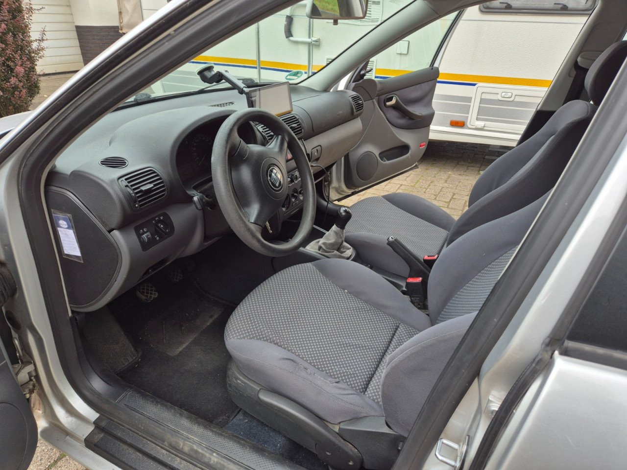 Seat Leon 1.4 – 2002 – met airco – APK tot december 2025