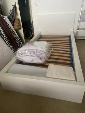 Wit Ikea malm eenpersoonsledikant
