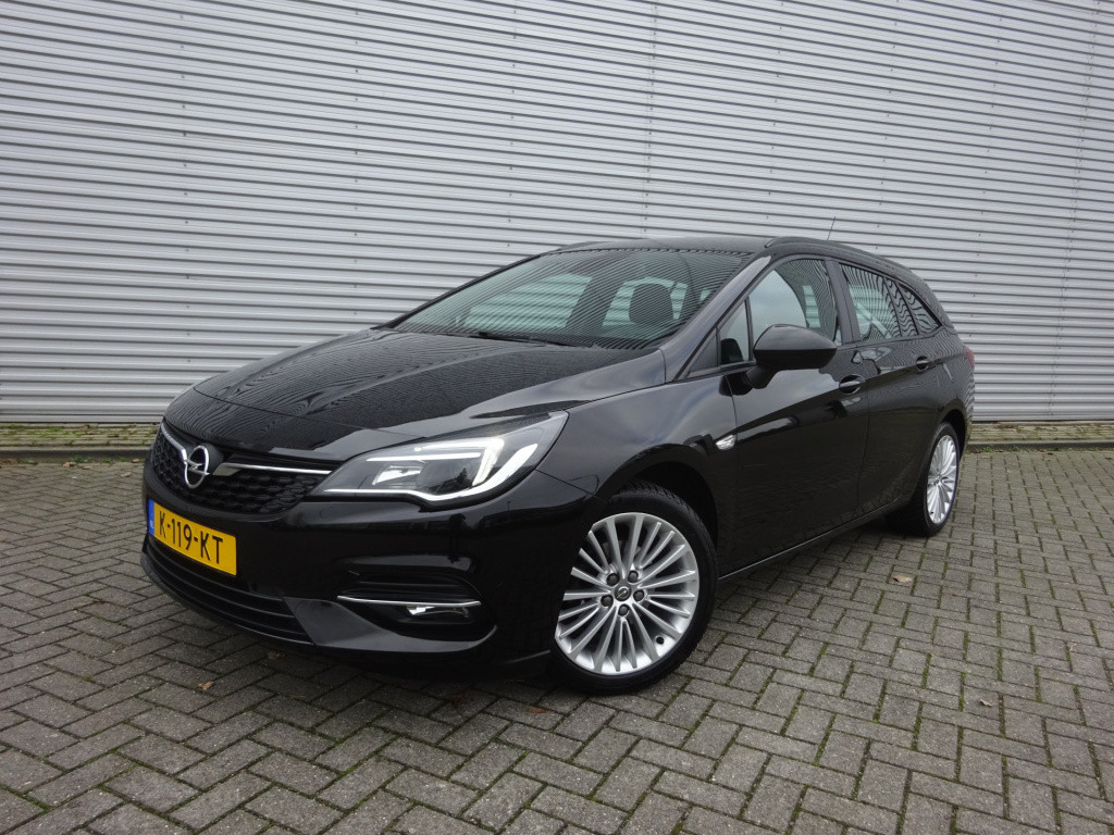 Opel Astra sports tourer 1.2 business edition navi / trekhaak / cruise cont