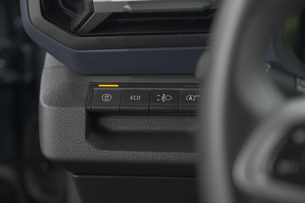 Dacia Duster mild hybrid 130 expression | camera | stoelverwarming | apple 