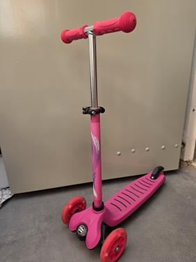 Playtive step driewieler roze